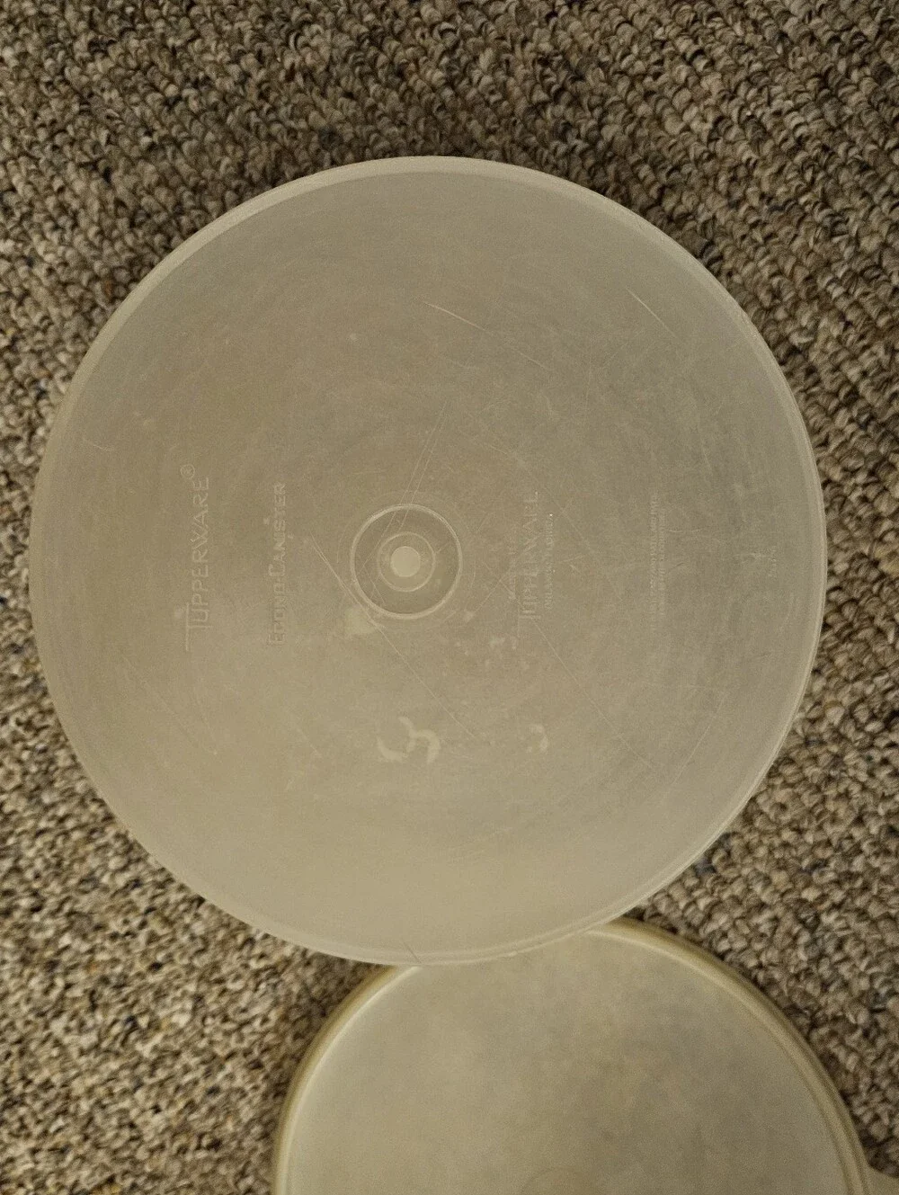 Tupperware Econo Canister 267-3